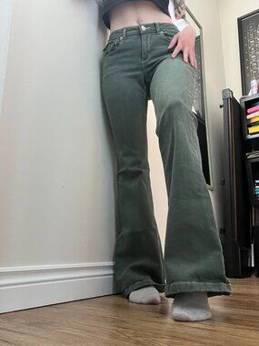 Garage Denim - Low Rise Flair - Green